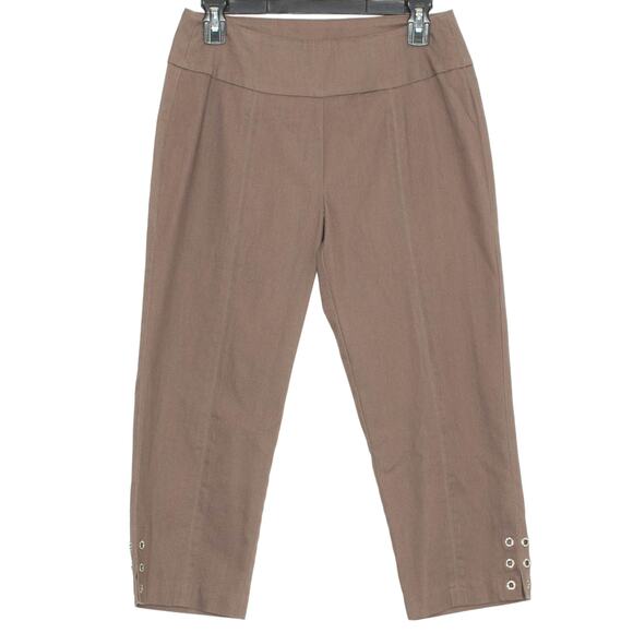 Lulu B Womens Pants Capri Y2K Minimalist Classic Pull On Eyelets Brown Size 4 GV - Picture 1 of 5